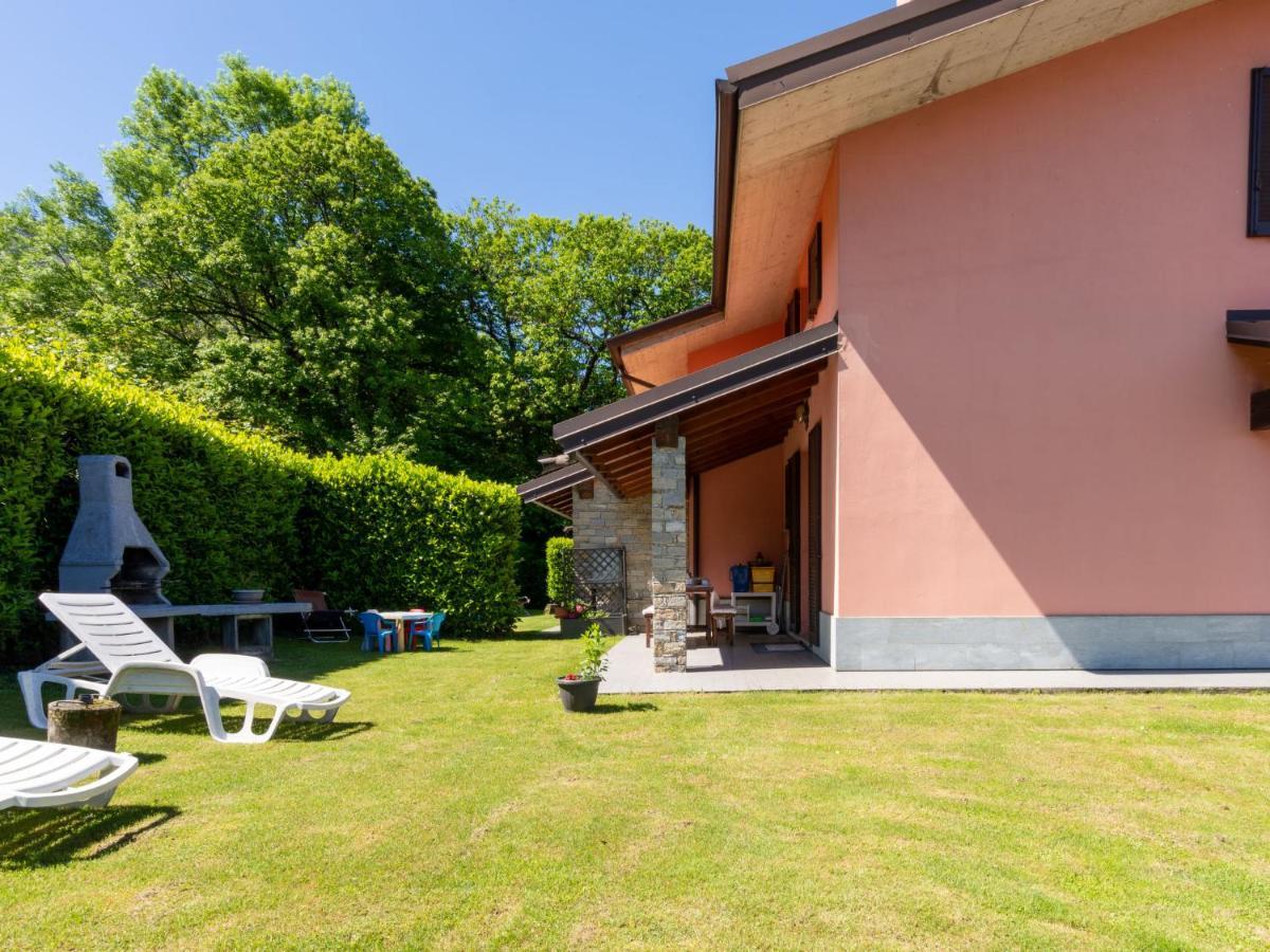 Holiday Home Casa Lina By Interhome Colico Exterior photo